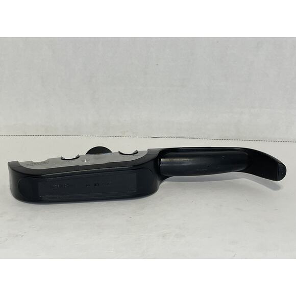 KitchenIQ Edge Grip 2-Stage Knife Sharpener Manual Coarse & Fine Slots - Picture 8 of 8